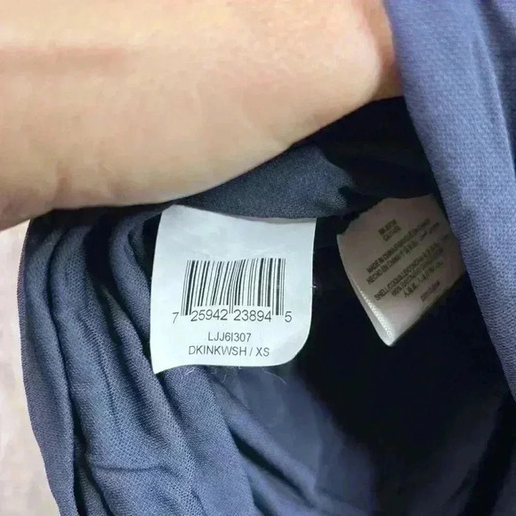 Max Azria Dress XS Deep V Neckline Tulip Hem Navy Designer - Picture 6 of 10